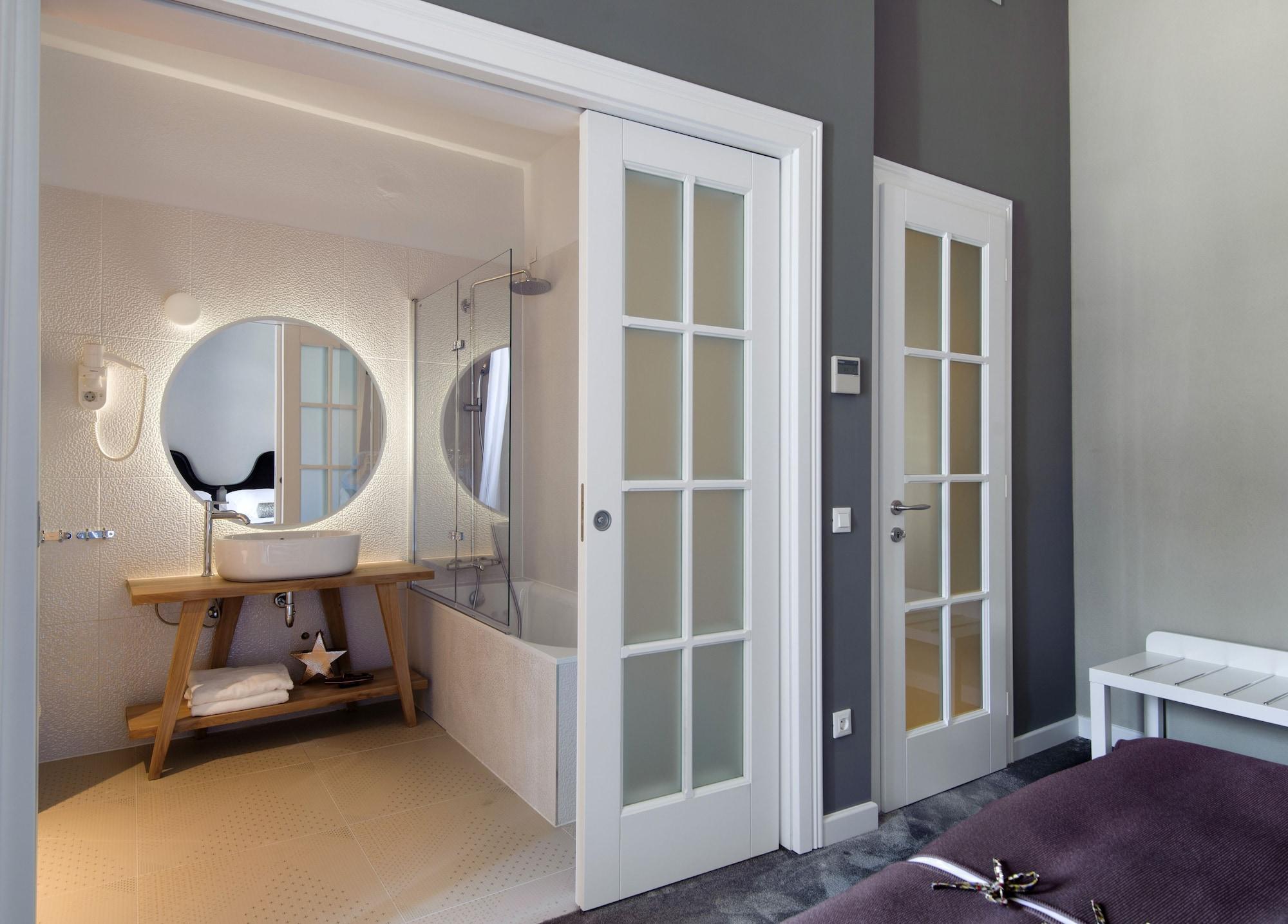 XII Century Heritage Hotel Trogir Buitenkant foto