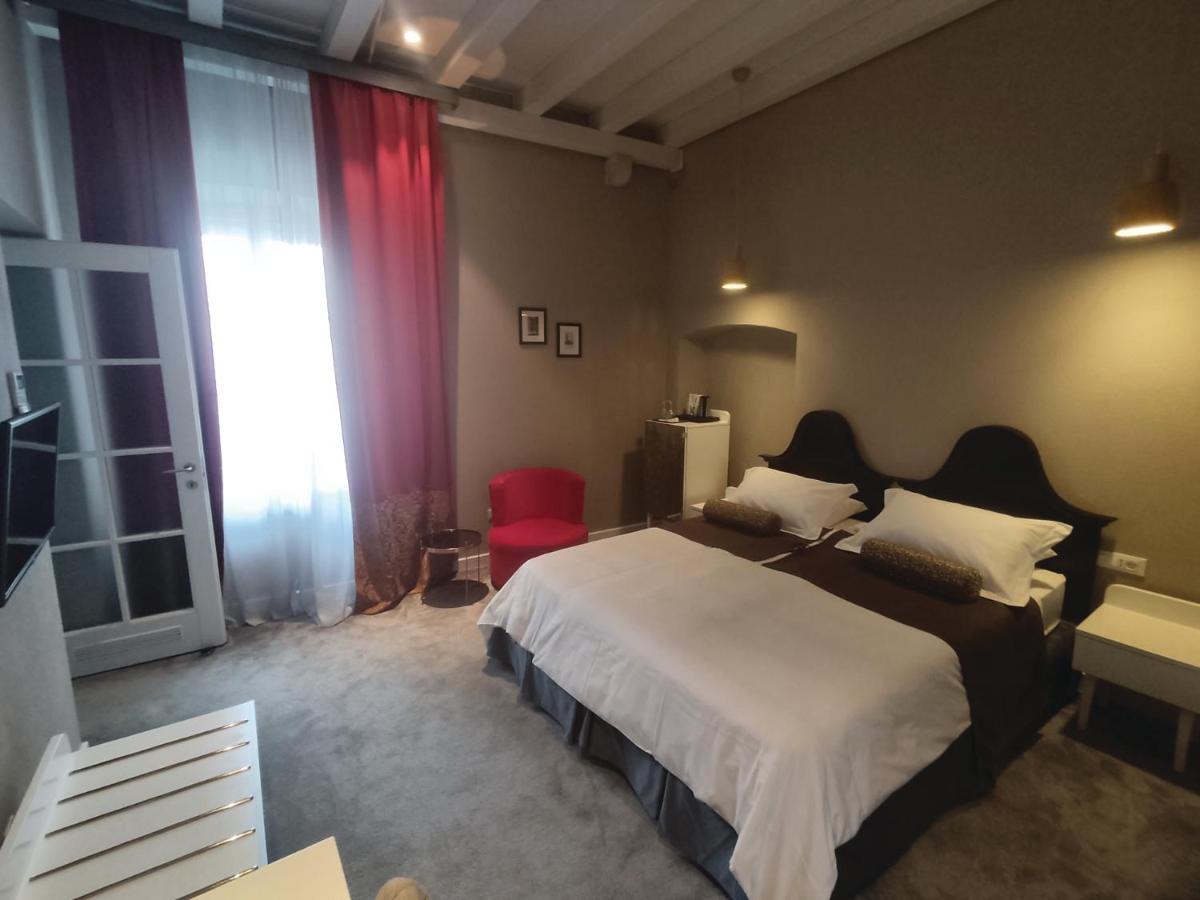 XII Century Heritage Hotel Trogir Buitenkant foto