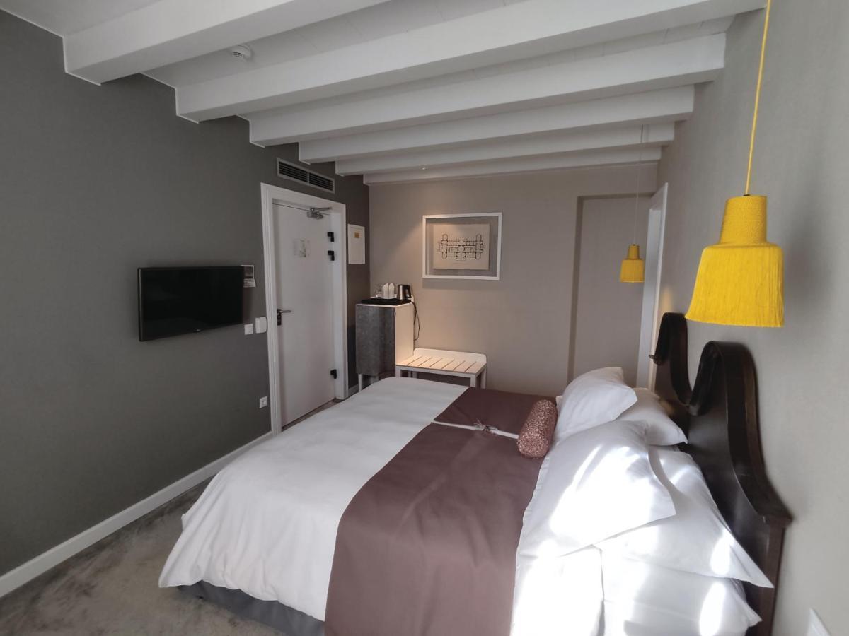 XII Century Heritage Hotel Trogir Buitenkant foto