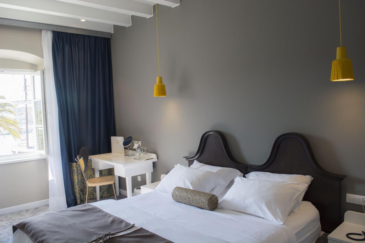 XII Century Heritage Hotel Trogir Buitenkant foto