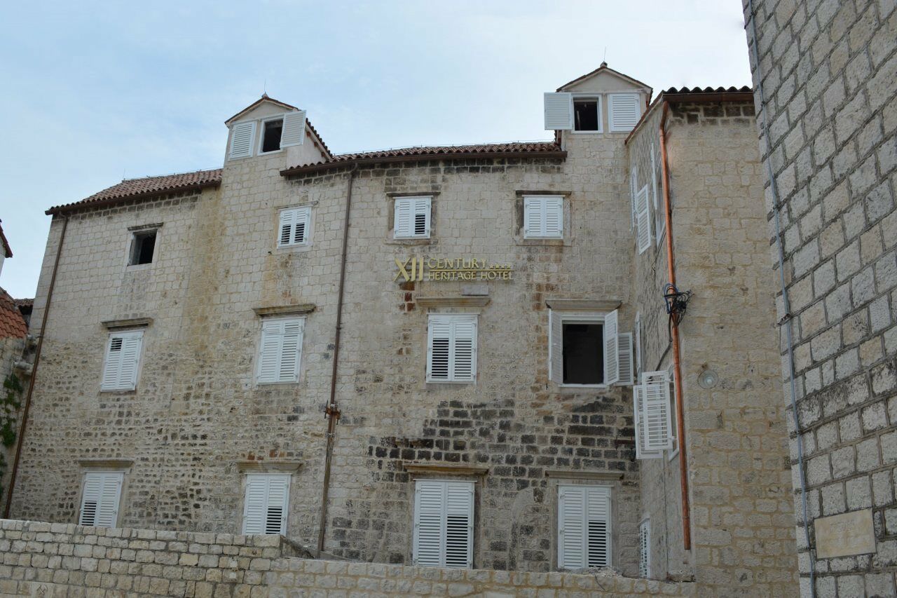 XII Century Heritage Hotel Trogir Buitenkant foto